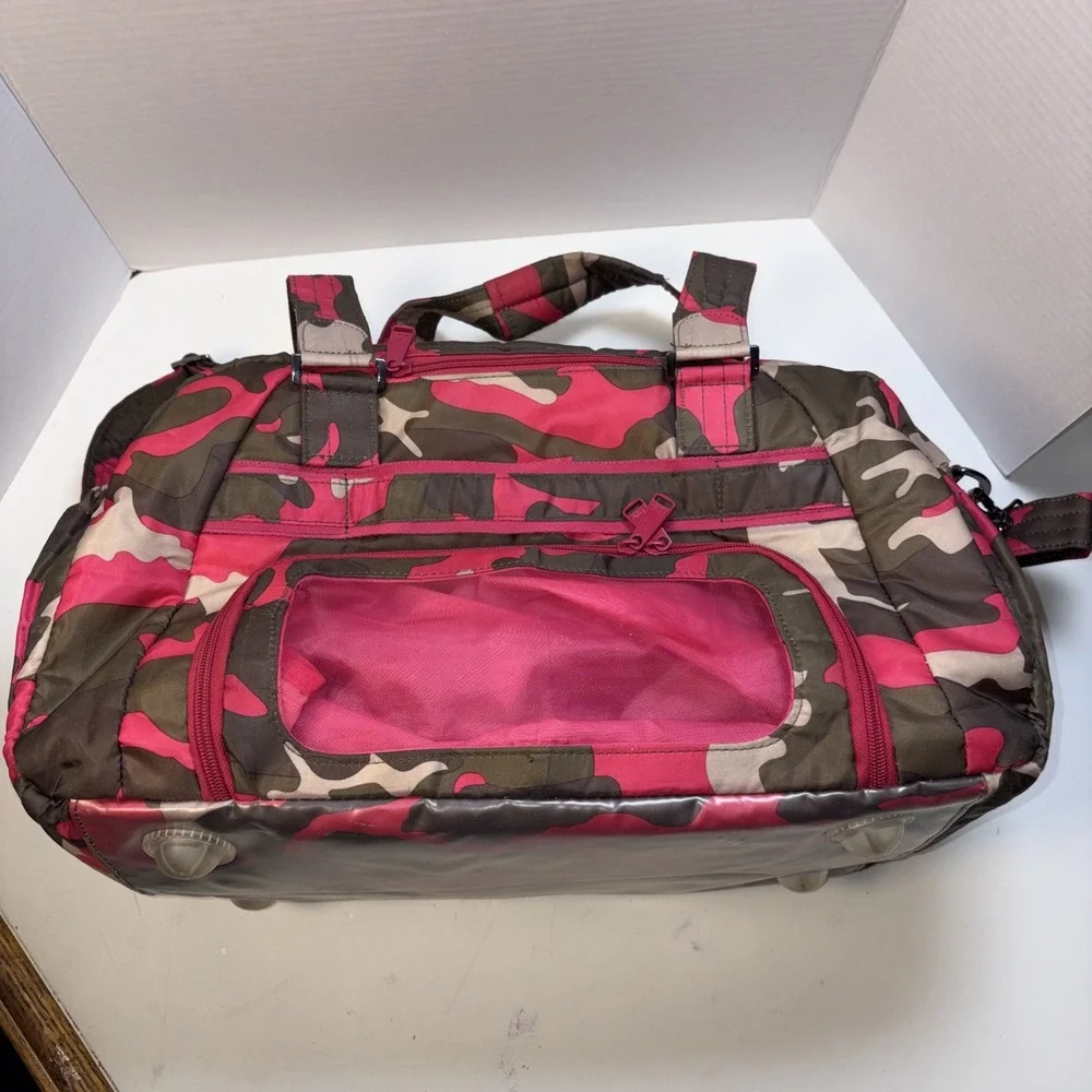 Lug‎ Propeller Pink Green Camo Duffel Bag Travel Carry On Overnight Gym Yoga Bag